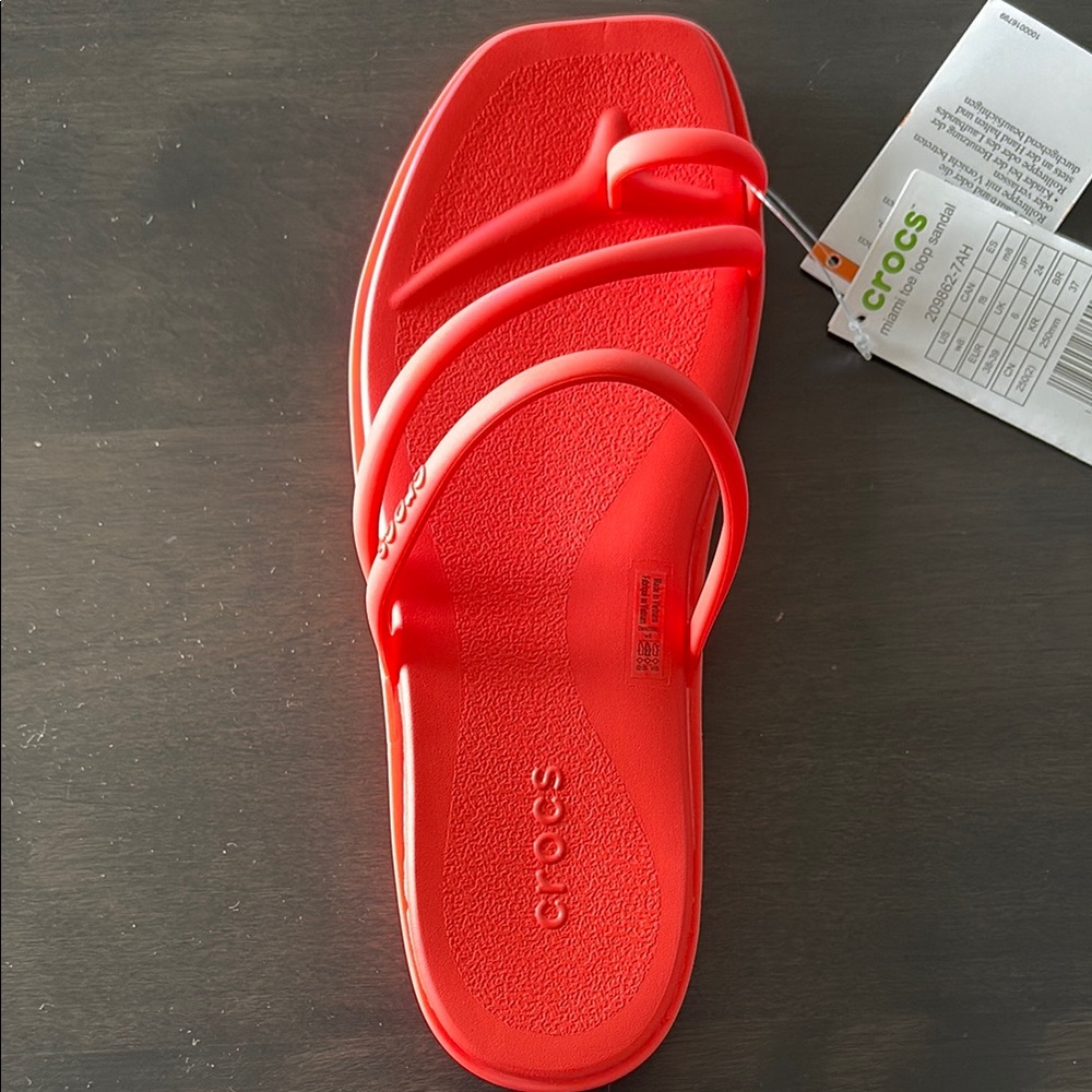 CROCS Sandal New with tags!